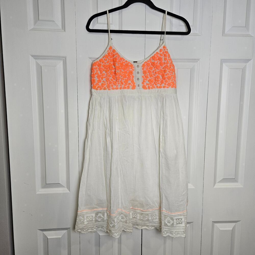 Free People India Gauze Cloud Watching Dress Pockets Embroidered Flowers